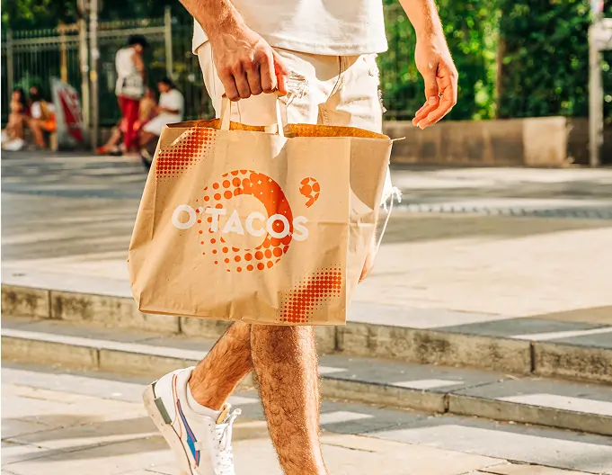 Interieur- of sfeerfoto van het restaurant